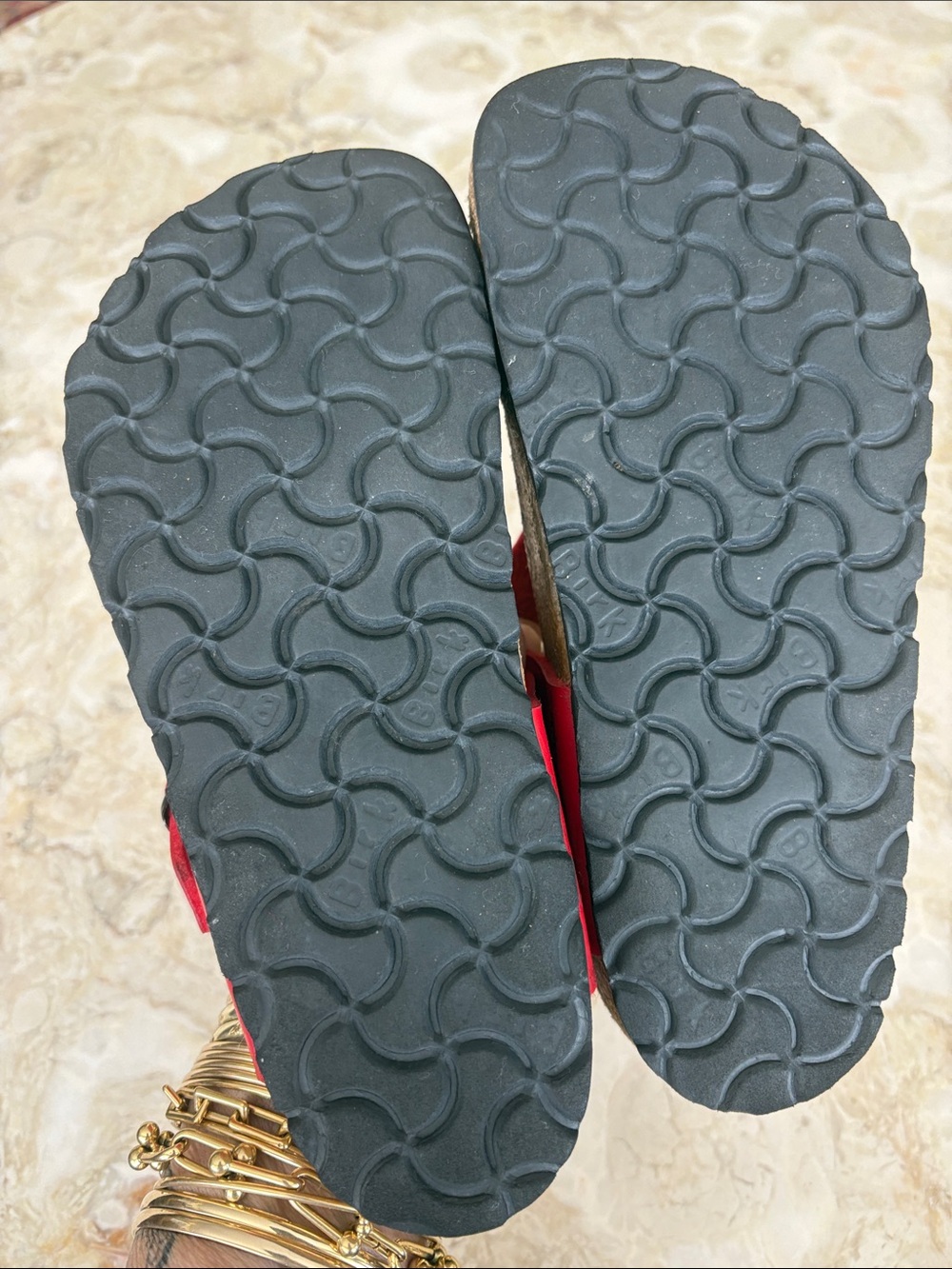 Birkenstock Gizeh Birko-Flor Red Sandals - Picture 14 of 15